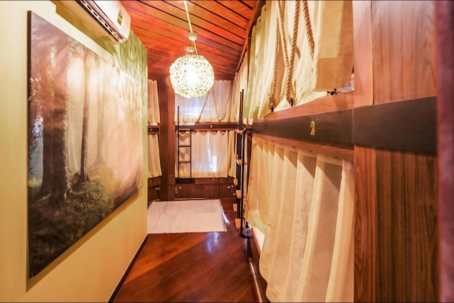 100 Years Building Bangkok Old Town By Seen Hostel المظهر الخارجي الصورة