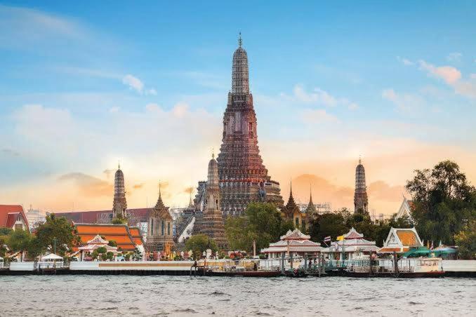 100 Years Building Bangkok Old Town By Seen Hostel المظهر الخارجي الصورة